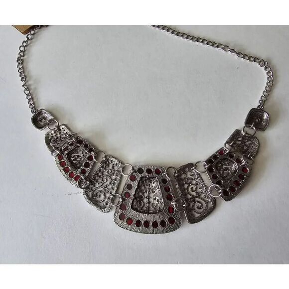 Necklace bib style Red marble look stones with silver fiigree - Picture 5 of 5